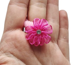 Gumeczka kwiatuszek wstążka z cyrkonią róż 