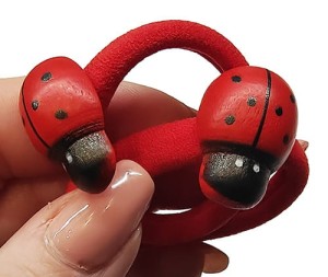 Gumeczki eco drewniane biedronki 2 szt