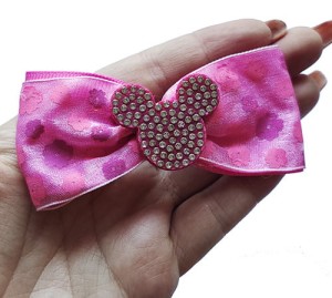 Kokardka z w kropki z myszką