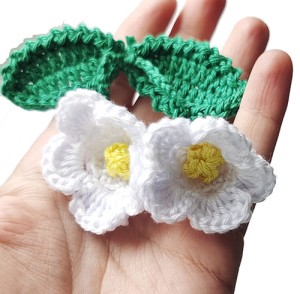 Gumka kwiatuszki na szydełku  