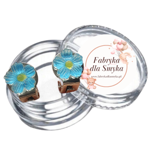 Klipsy kwiatuszki  malutkie niebieskie