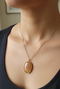 Złocisty Moment Naszyjnik Artystyczny